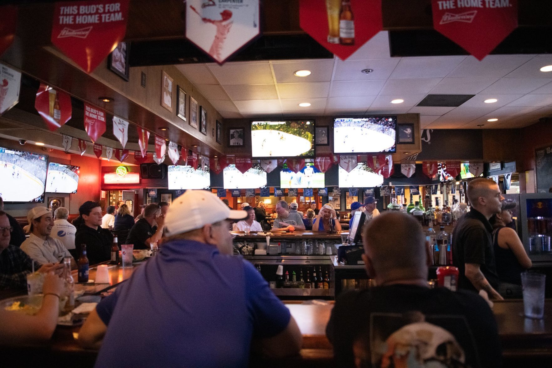 Blues fans watch Game 5 of Western Conference Finals at Syberg's on Dorsett